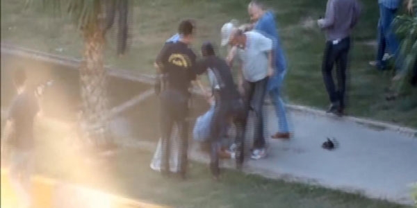 'Cop, polisin 'hizmet aracı'