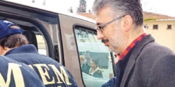 TÜBİTAK'taki sahte diplomaya tutuklama istemine ret