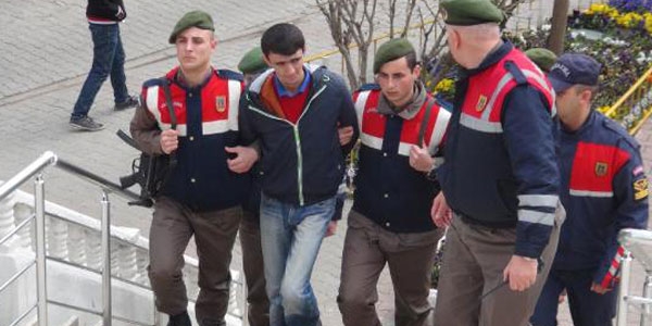 Cezaevi firarisi jandarma operasyonuyla yakalandı