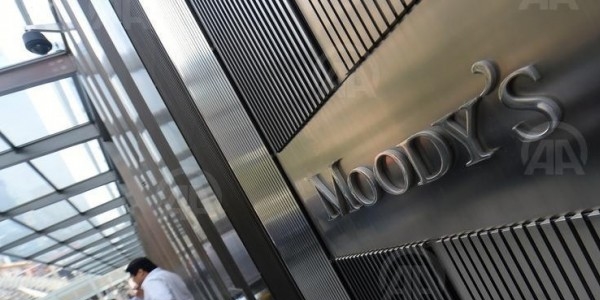 Yurt içi piyasalar Moody's'i bekliyor