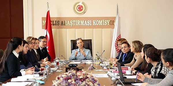 Kadına yönelik şiddet komisyonu tatilde de çalışıyor