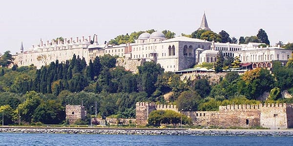 İstanbul surları 1453'teki ihtişamına geri dönüyor