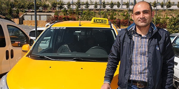 Antrenörlük yapmayı umdu, taksi şoförü oldu