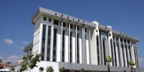 Hatay'daki 47 polisin dinleme davası başladı