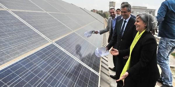 Diyarbakr'da gne enerjisi santrali kuruldu