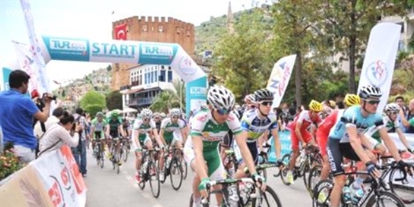 Cumhurbaşkanlığı Bisiklet Turu başladı
