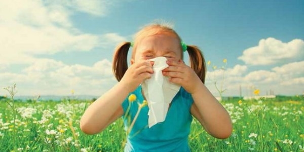 Bahar alerjisi okul yaamn olumsuz etkiliyor