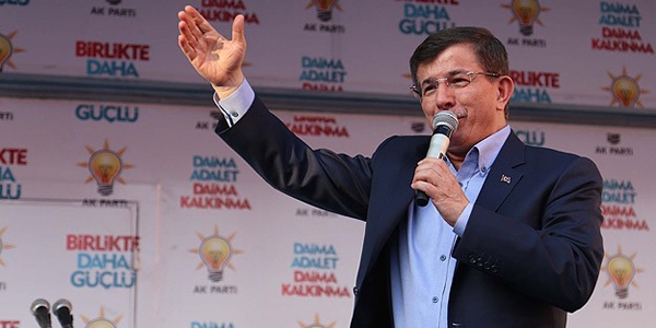 Davutoğlu: Beni ölümle tehdit ettiler