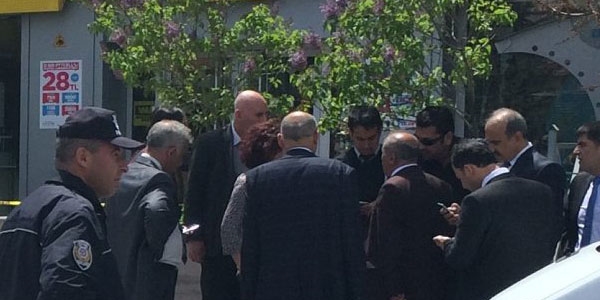 PTT şubesindeki saldırgan polise teslim oldu