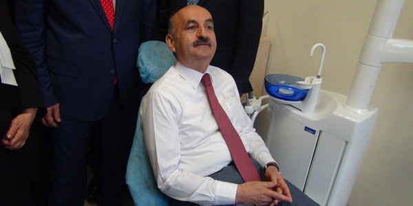Müezzinoğlu: Sağlıkta sessiz devrim yaptık