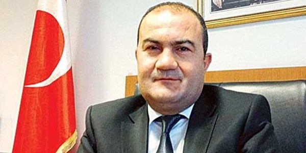 Aynı mahkeme yetkim yok diyerek red kararı vermiş