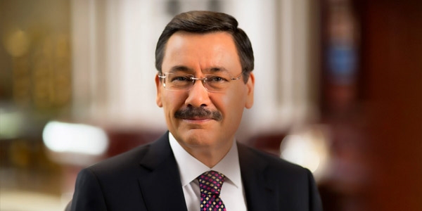 Gökçek: Oturun akşamları istiareye yatın