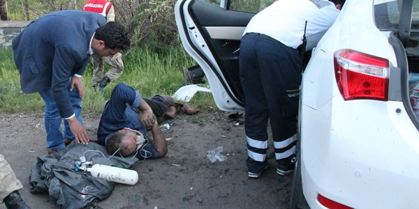 Elazığ'da trafik kazası: 2 ölü, 4 yaralı
