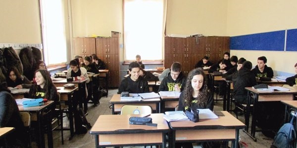 Temel liselere öğrenci göçü