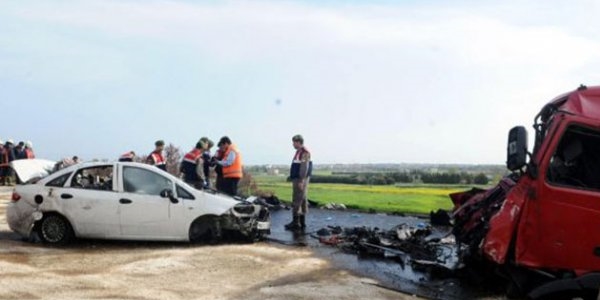 Trafik kazalarnda her yl bir ile nfusu yok oluyor