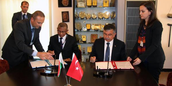 Bakan Yılmaz, Madagaskar ile işbirliği anlaşması imzaladı