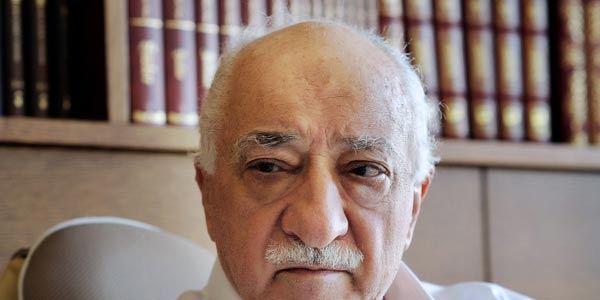 Reyting operasyonuyla cemaat her yıl kasasına 1.5 milyar dolar indirdi!