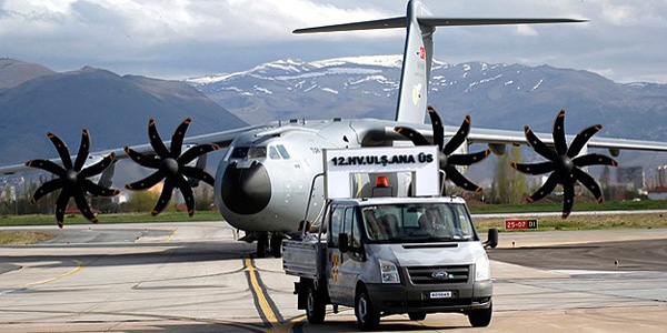 Airbus A400M nakliye uçağının uçuşları durduruldu