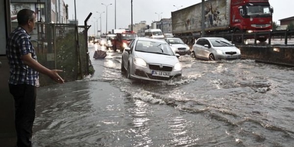 Meteoroloji'den 13 il için yağış uyarısı