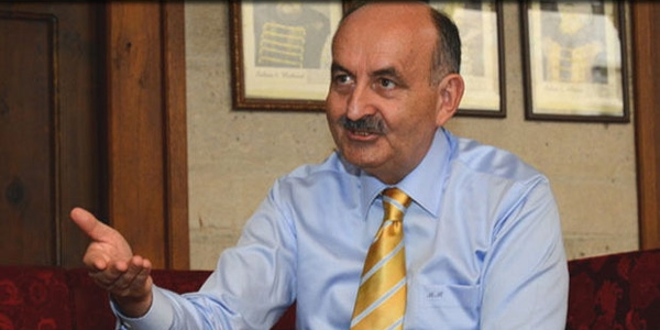 Müezzinoğlu: Lafla milliyetçilik olmaz