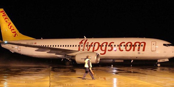 Pegasus uçağına bomba ihbarı asılsız çıktı
