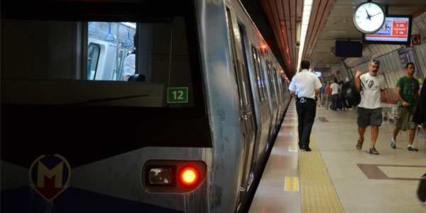 Topbaş'tan Sultanbeyli'ye metro müjdesi