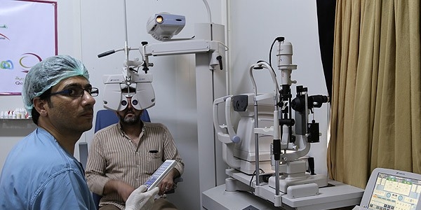 Bu doktorların tek kazancı hayır duası