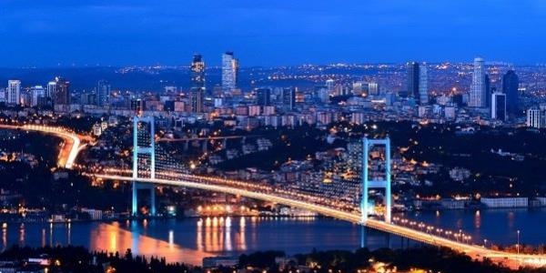 İstanbul Paris'i geçecek!