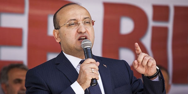 Akdoğan: Oyun arttı daha demokrat olmadın