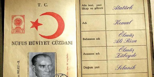 Atatürk'ün ilk nüfus kaydı