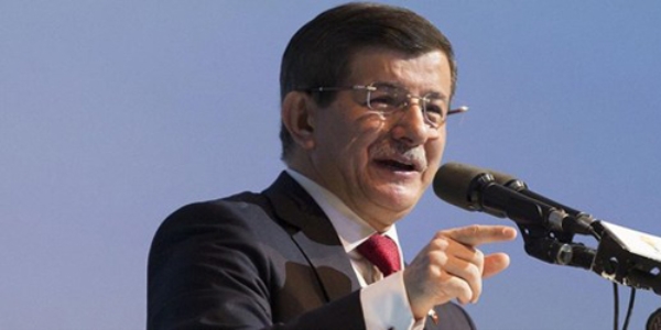 Başbakan Davutoğlu'dan TÜSİAD'a asgari ücret çağrısı