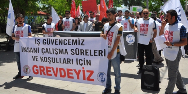 Aile hekimlerinden iş bırakma eylemi