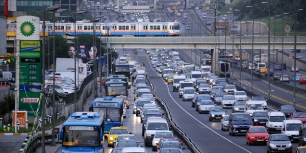 İstanbullulara arabayı garajda bıraktıracak araştırma