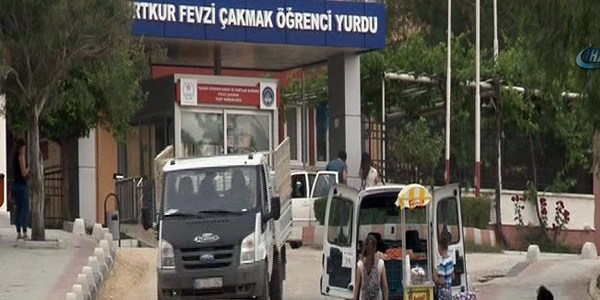 Üniversiteli Büşra kaldığı yurtta ölü bulundu!