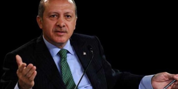 Selvi: Ayağı tökezlediğinde Erdoğan'ı önce onlar terk edecek