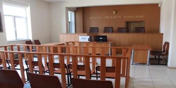 'Gizli belge' davasına yeni bilirkişi heyeti