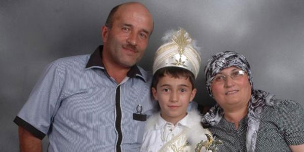 Arı'nın sokması sonucu fenalaşan çiftçi hayatını kaybetti