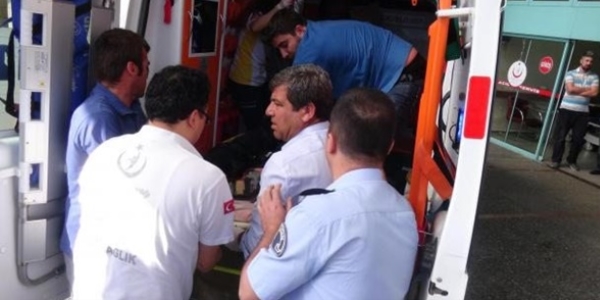 Polisi vuran zanlılar kuşatılan evden kaçtı!