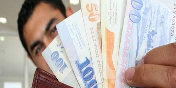 2 ayağı olmayan Miraç 'ağır engelli' raporu alamadı, maaşı kesildi
