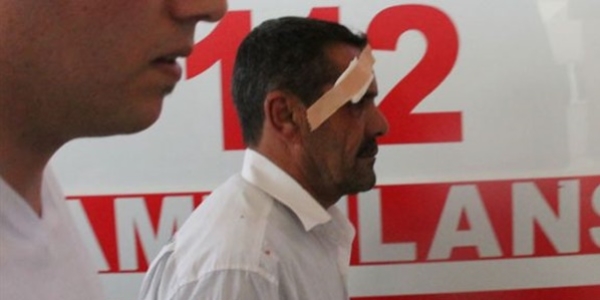 Elaz'da ambulans ofr darbedildi