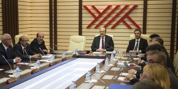 YÖK, yeni kurulan 4 üniversite için Rektör adayı arıyor