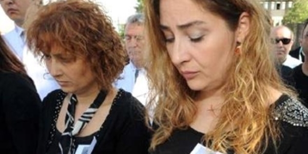 Sağlık çalışanları iş bıraktı