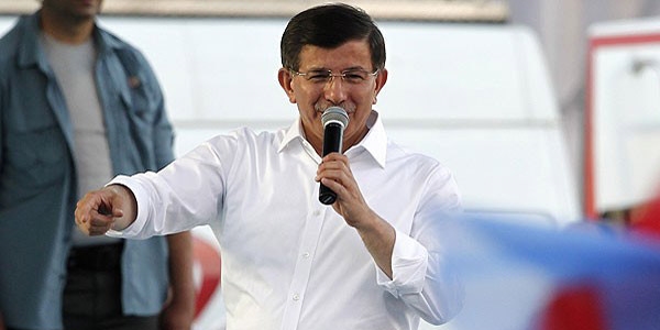 Davutoğlu: Şimdi de çatı bir çete kuruyorlar
