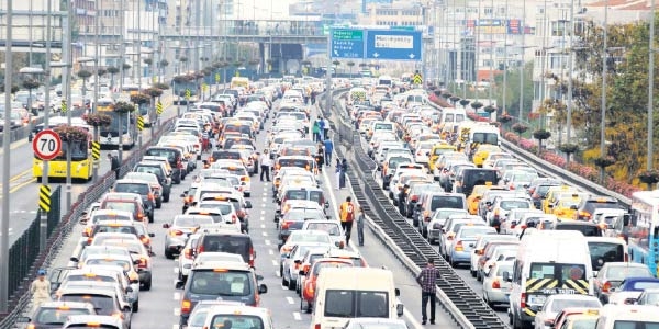 Trafik sigortasında ihbar 10 güne çıktı