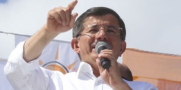 Davutoğlu: Paralel çete bunları organize ederek intikam peşinde
