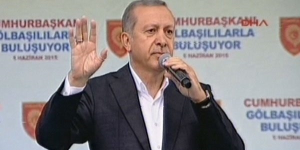 Erdoan: Elinde saz olanlara inanmayn