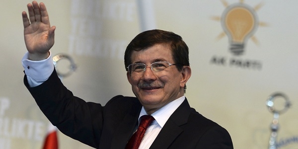Davutoğlu: Kirli eli çıkarıp adalete teslim edeceğiz