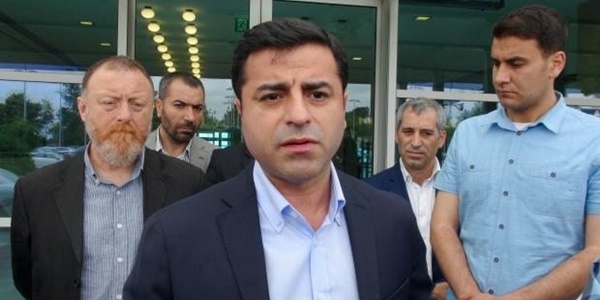 Demirtaş'tan Erdoğan'a telefon yanıtı