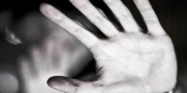 Belde belediye başkanı darbedildi