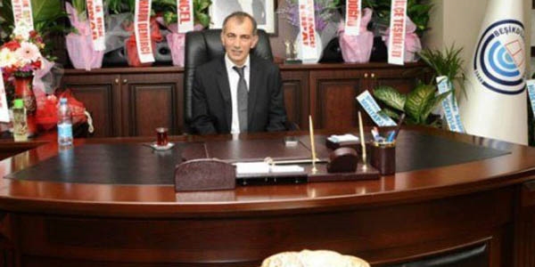 Beşikdüzü Belediye Başkanı darbedildi iddiası